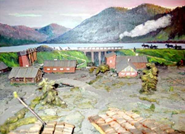 Макет Ирбинского железноделательного завода. Источник: Нож от князьца Кураги // Наш край : охрана окружающей среды. - 2011. - 8 сентября, № 35. - С. 13.
